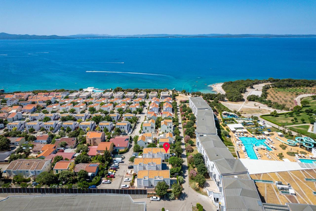 Luxury Two-Floor Apartment In Petrcane With Garden And Pool Exterior foto