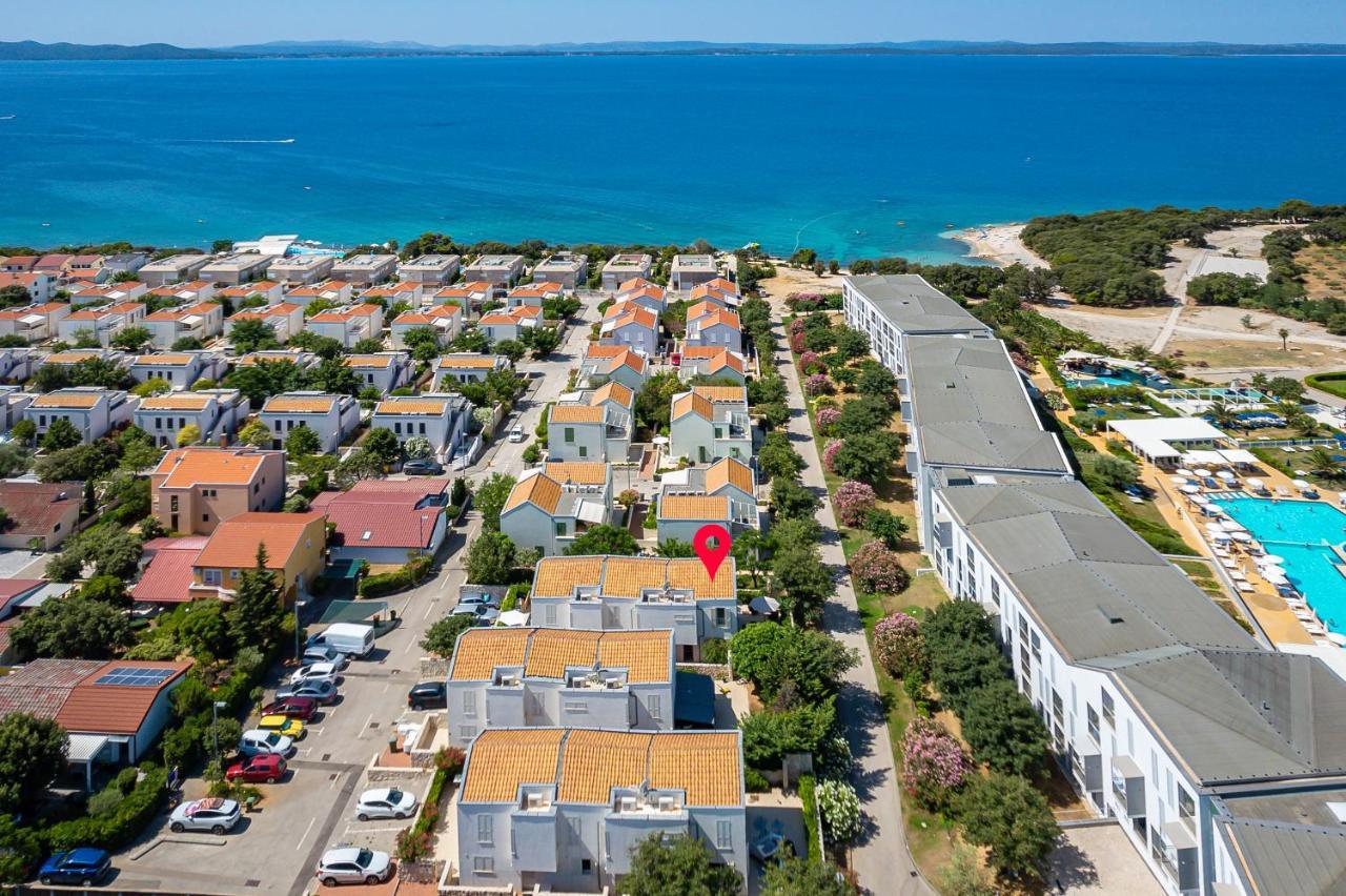 Luxury Two-Floor Apartment In Petrcane With Garden And Pool Exterior foto